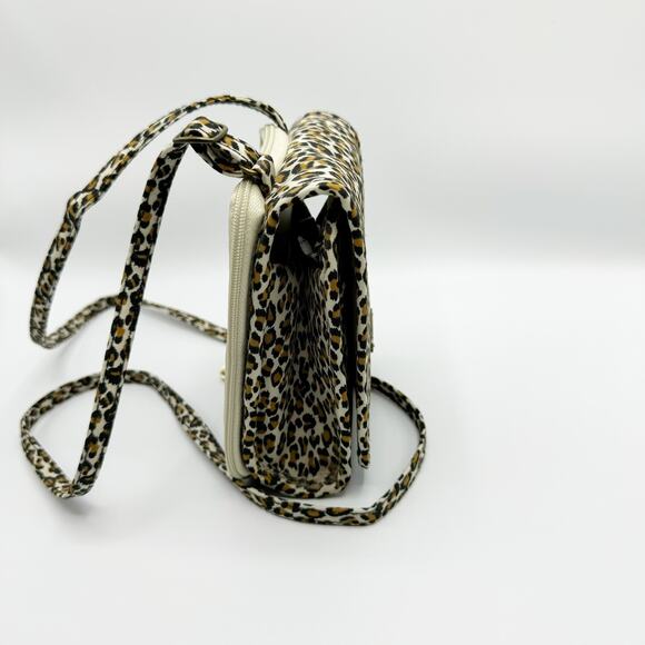 Travelon Leopard Crossbody Bag Travel - Picture 4 of 9